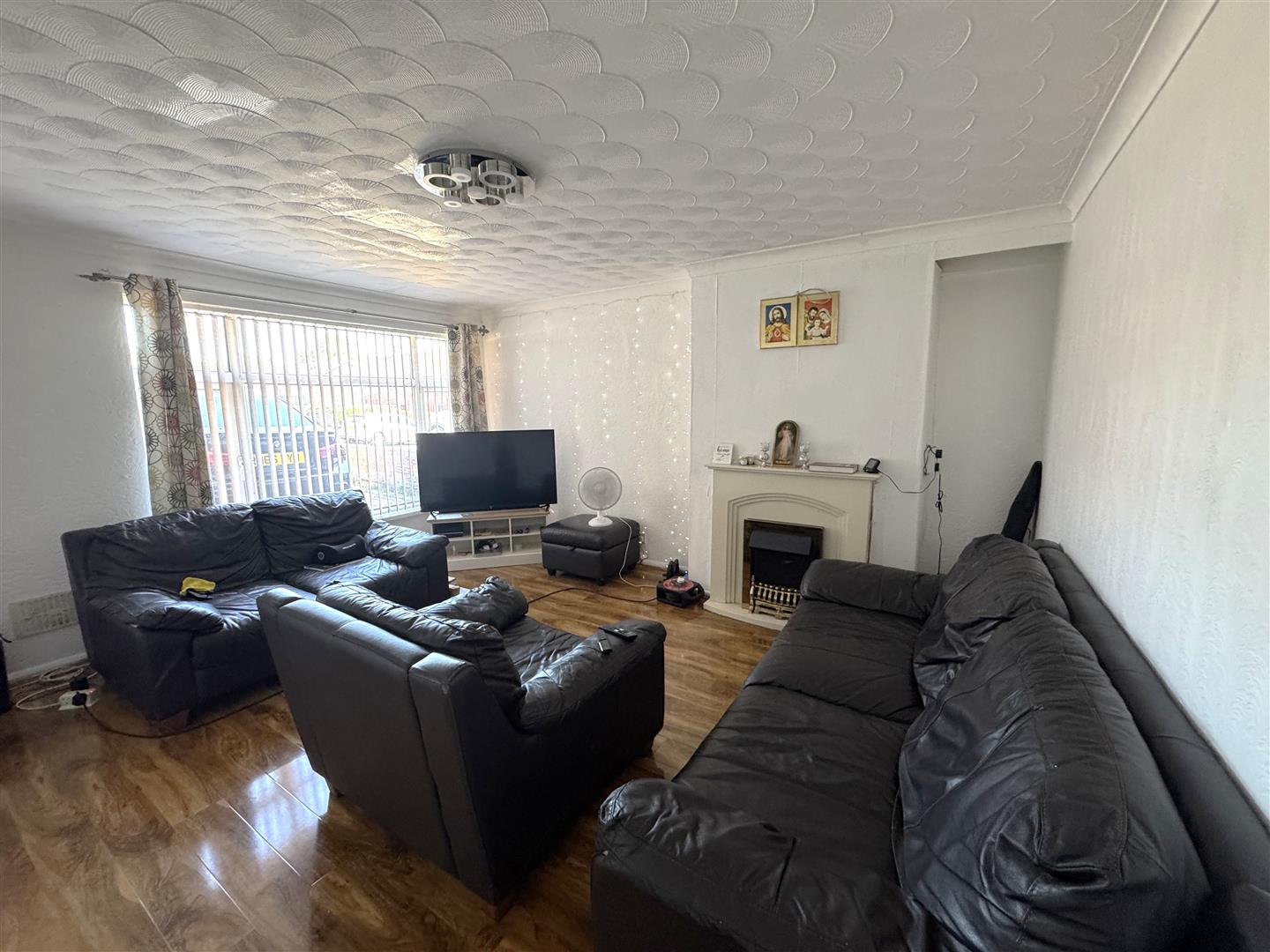 Gwernfadog Road, Ynysforgan, Swansea, SA6 6RZ
